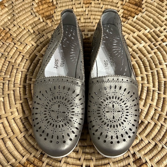Remonte Soft Metallic Perforated Loafer - Picture 1 of 6